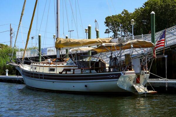 36ft Gozzard Yacht For Sale