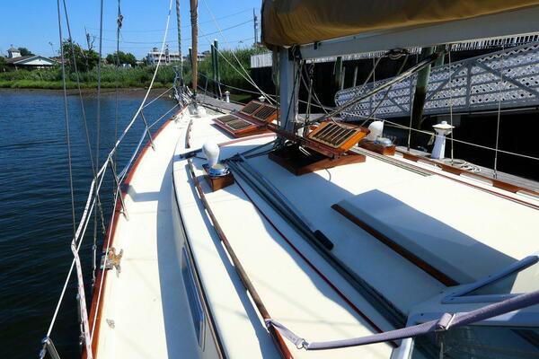 36ft Gozzard Yacht For Sale
