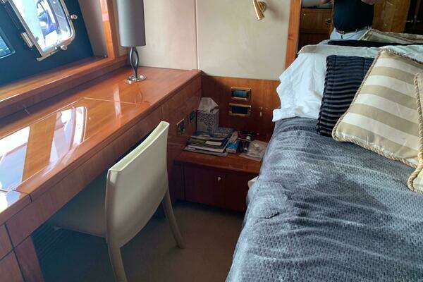 Sunseeker Manhattan 60 Yacht For Sale