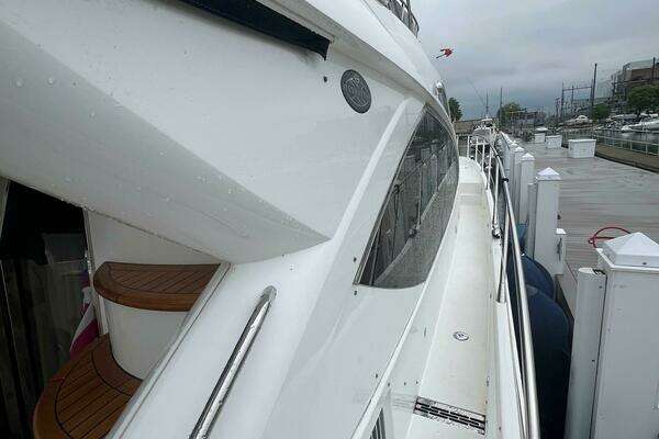 Sunseeker Manhattan 60 Yacht For Sale