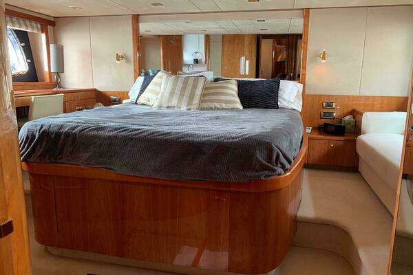 Sunseeker Manhattan 60 Yacht For Sale