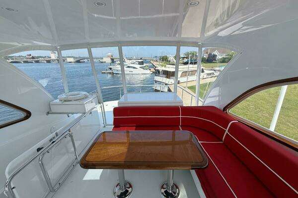 Hatteras 60 Motor Yacht Yacht For Sale