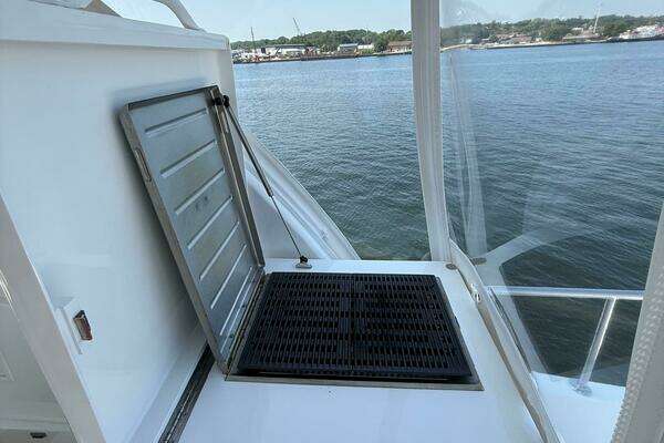 Hatteras 60 Motor Yacht Yacht For Sale