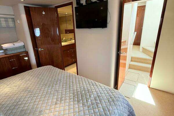 Hatteras 60 Motor Yacht Yacht For Sale