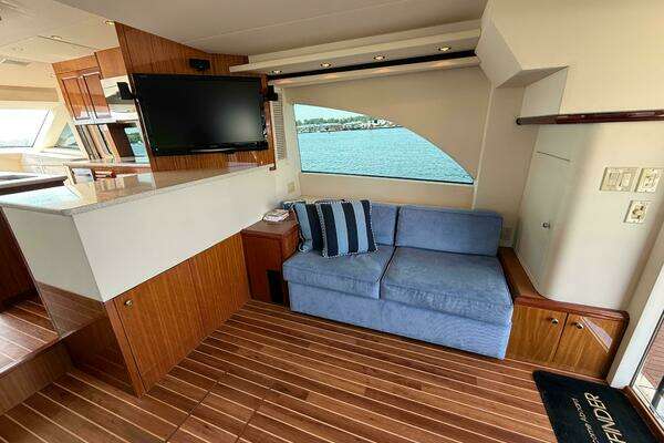 Hatteras 60 Motor Yacht Yacht For Sale