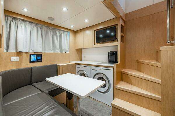 Sanlorenzo SD96 Yacht For Sale