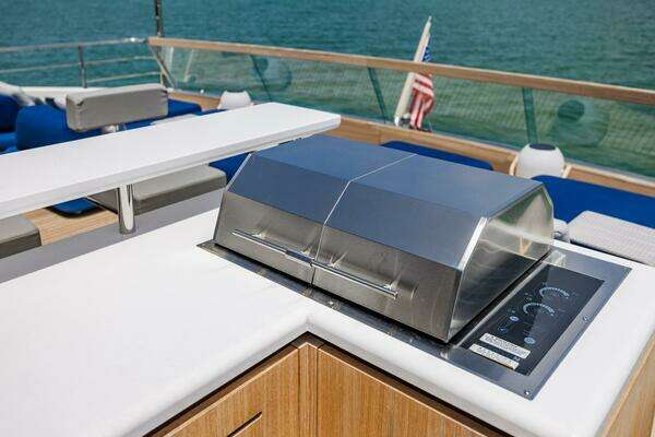 Sanlorenzo SD96 Yacht For Sale