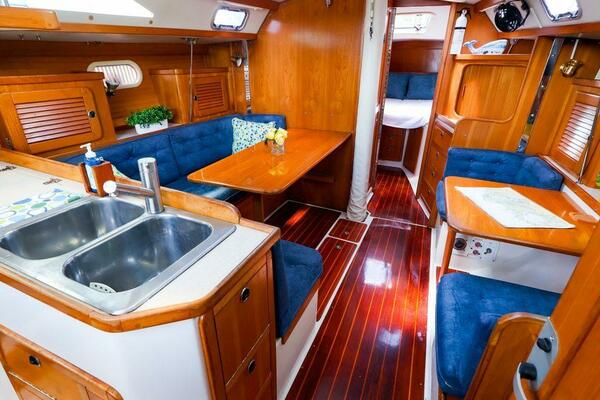 36ft Catalina Yacht For Sale