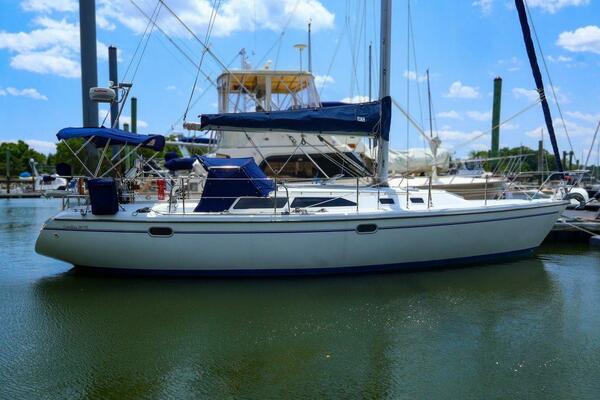 36ft Catalina Yacht For Sale