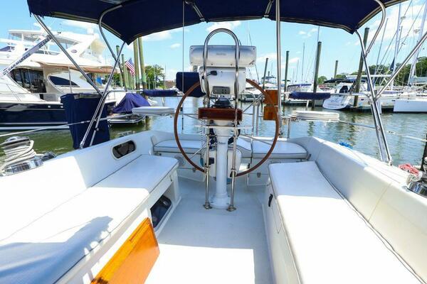 36ft Catalina Yacht For Sale