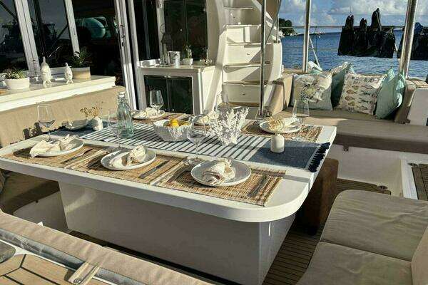 Royal Cape Catamarans 570 Flybridge Yacht For Sale