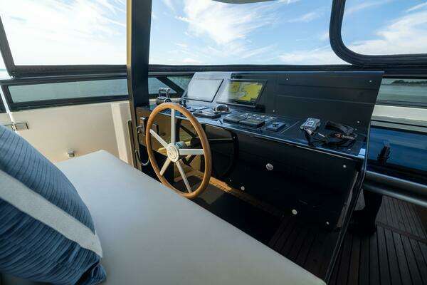 Sanlorenzo SL90A Yacht For Sale