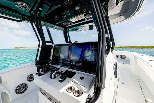 Freeman 37 VH Yacht For Sale