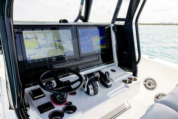 Freeman 37 VH Yacht For Sale
