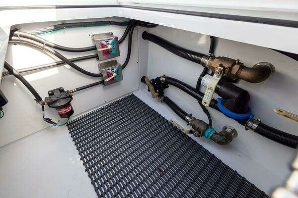 Freeman 37 VH Yacht For Sale