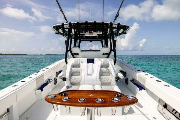 Freeman 37 VH Yacht For Sale