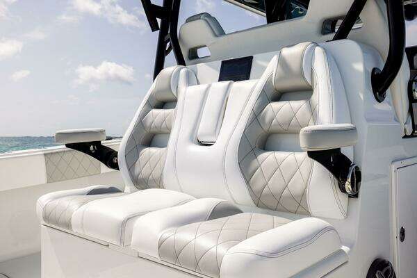 Freeman 37 VH Yacht For Sale