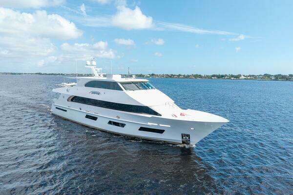 Hargrave Skylounge Yacht For Sale