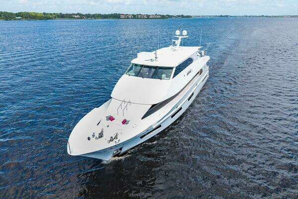 Hargrave Skylounge Yacht For Sale