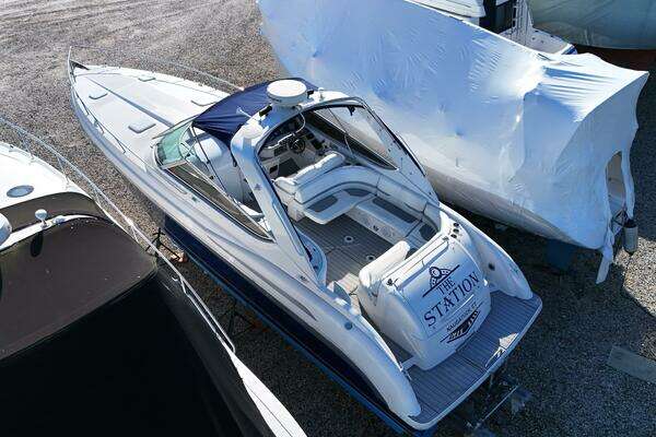 Photo of the 2004 Formula 370SS