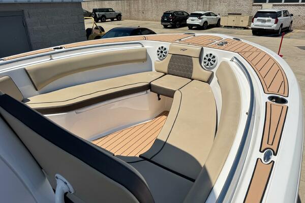 23ft Tidewater Yacht For Sale