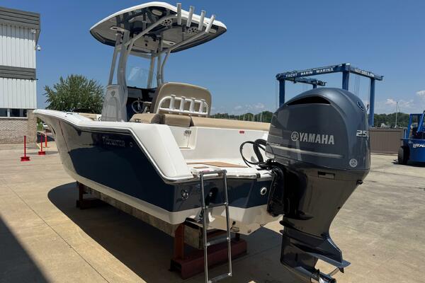 23ft Tidewater Yacht For Sale