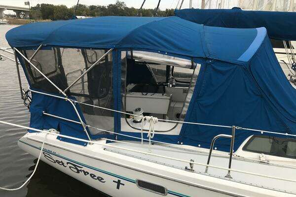 Photo of the 1995 Catalina 42 Mk II "Set Free"