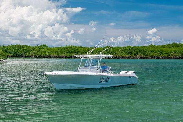 Edgewater 318CC Yacht For Sale