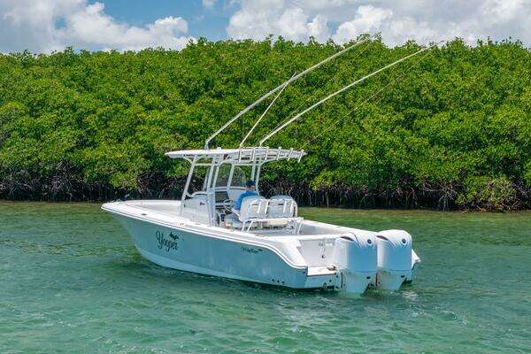 Edgewater 318CC Yacht For Sale