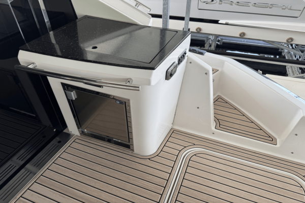 Regal 53 SPORT COUPE Yacht For Sale