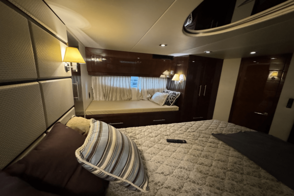 Regal 53 SPORT COUPE Yacht For Sale