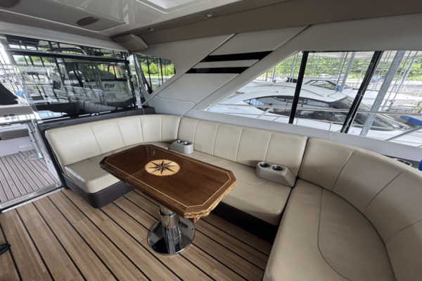Regal 53 SPORT COUPE Yacht For Sale