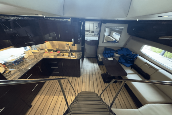 Regal 53 SPORT COUPE Yacht For Sale