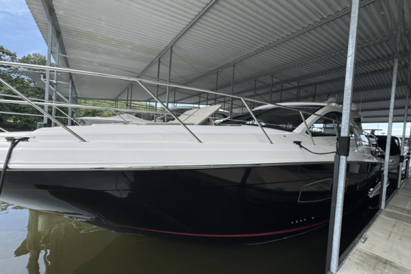 Regal 53 SPORT COUPE Yacht For Sale