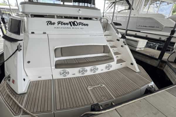 Regal 53 SPORT COUPE Yacht For Sale