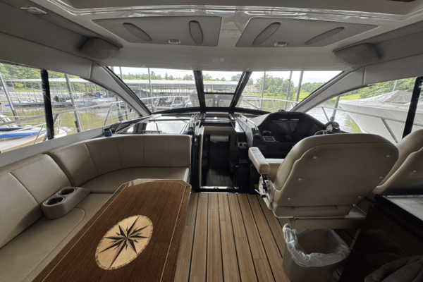 Regal 53 SPORT COUPE Yacht For Sale