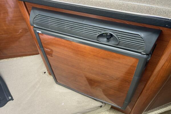 26ft Sea Ray Yacht For Sale