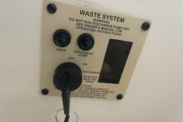 26ft Sea Ray Yacht For Sale