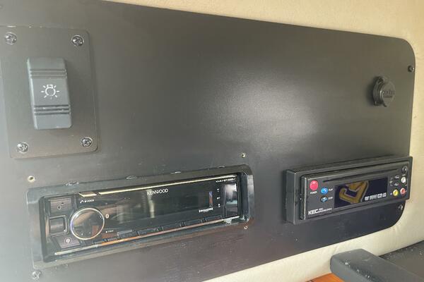 26ft Sea Ray Yacht For Sale