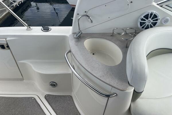 26ft Sea Ray Yacht For Sale