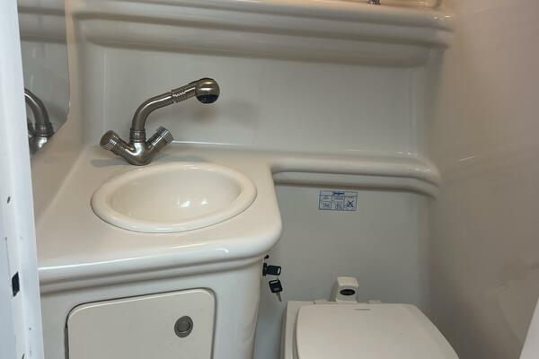 26ft Sea Ray Yacht For Sale