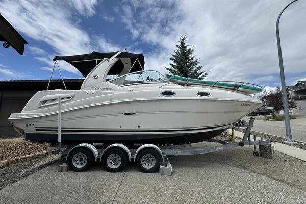 26ft Sea Ray Yacht For Sale
