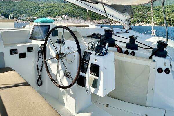 Fountaine Pajot Sanya 57 Yacht For Sale