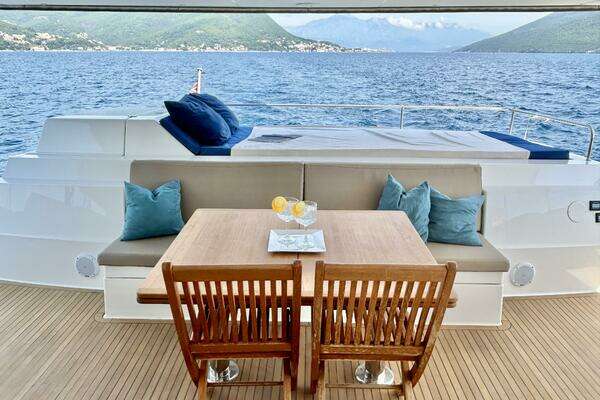 Fountaine Pajot Sanya 57 Yacht For Sale