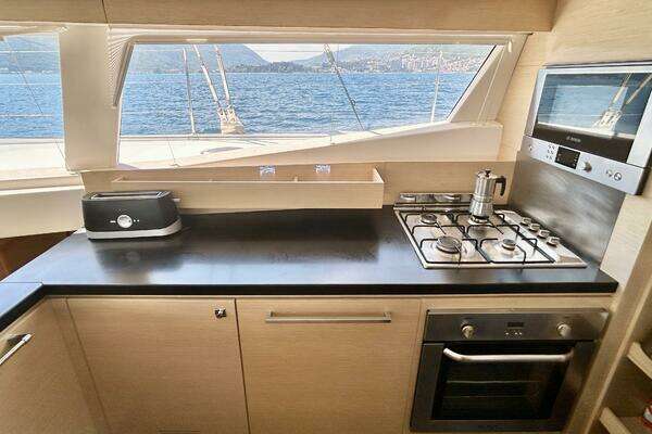 Fountaine Pajot Sanya 57 Yacht For Sale