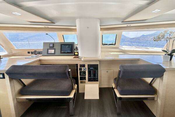 Fountaine Pajot Sanya 57 Yacht For Sale