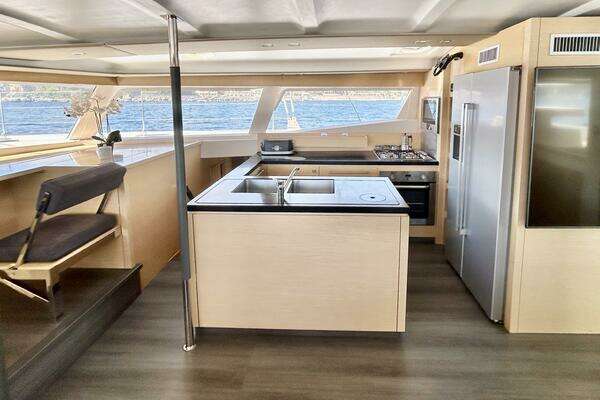Fountaine Pajot Sanya 57 Yacht For Sale