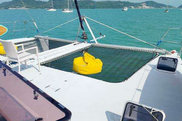 Custom Kurt Hughes 49 Yacht For Sale
