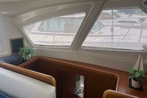 Leonard 38 Yacht For Sale