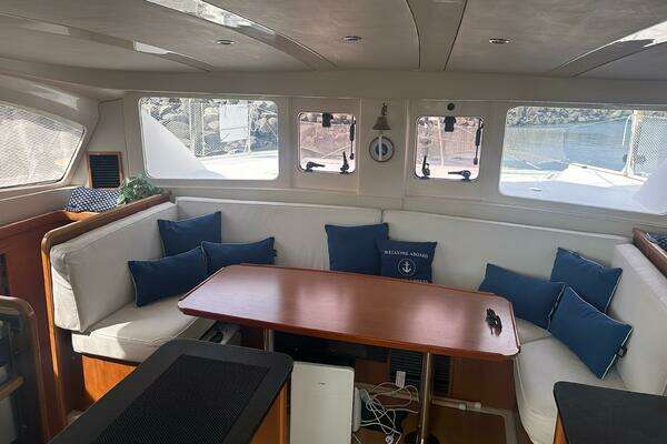 Leonard 38 Yacht For Sale